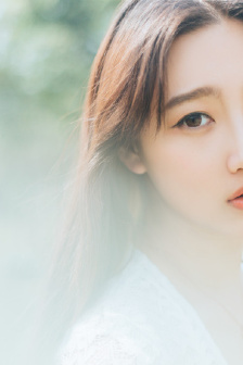 美丽的姑娘播放视频